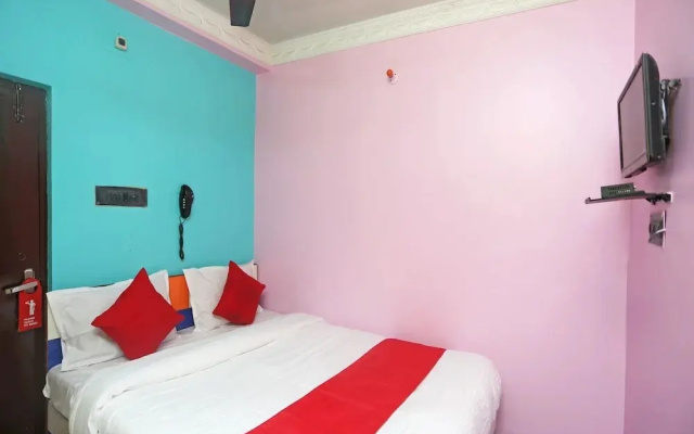 Hotel Continental & Lodge by OYO Rooms