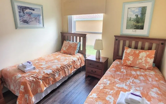 4-Bedroom Villa in Kissimmee Rocco's Retreat