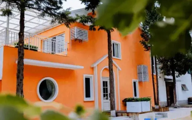Villa's courtyard