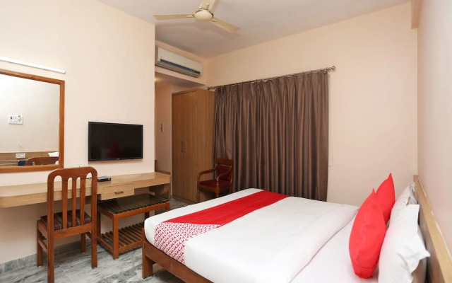 Vijay Palace by OYO Rooms