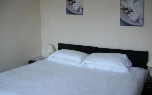 The Woodhouse Hotel