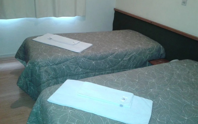 Hara Palace Hotel