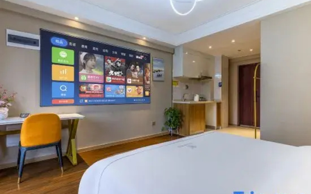 Mias Hotel (Space City Center Plaza)