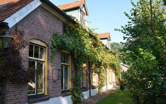 Spacious Holiday Home in Rekken With Hot Tub