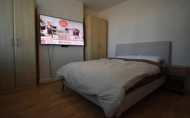 Racecourse Guest House