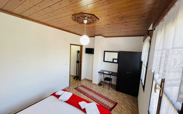 Denis Guest House
