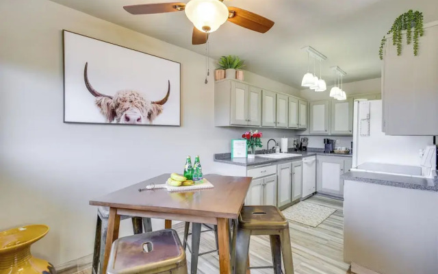 Centrally Located Yuma Retreat w/ Fenced Patio