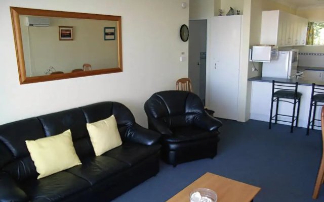 Shoal Bay Road, Bella Vista, Unit 20, 19