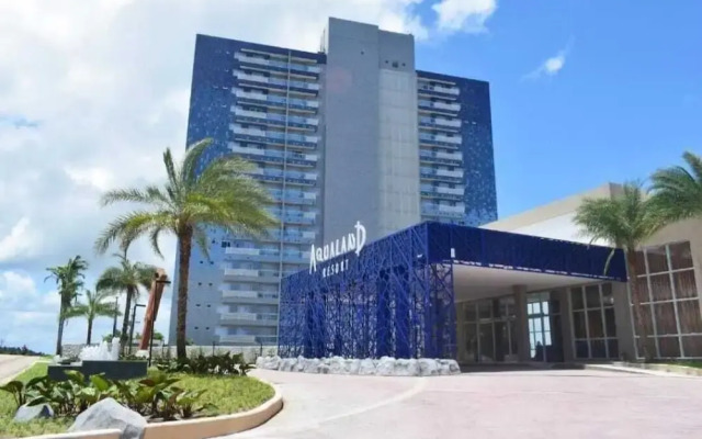 Aqualand Park E Resort
