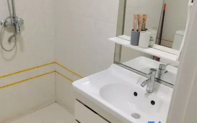 Z9 Apartment Hotel