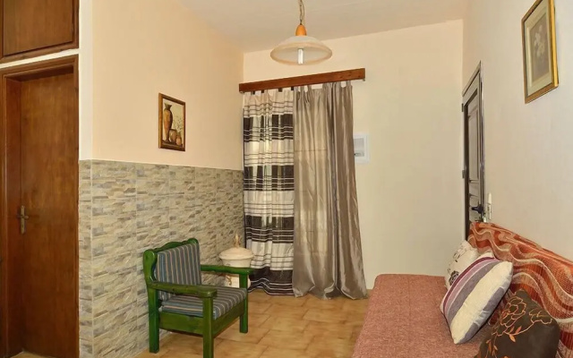 Iliana Apartments