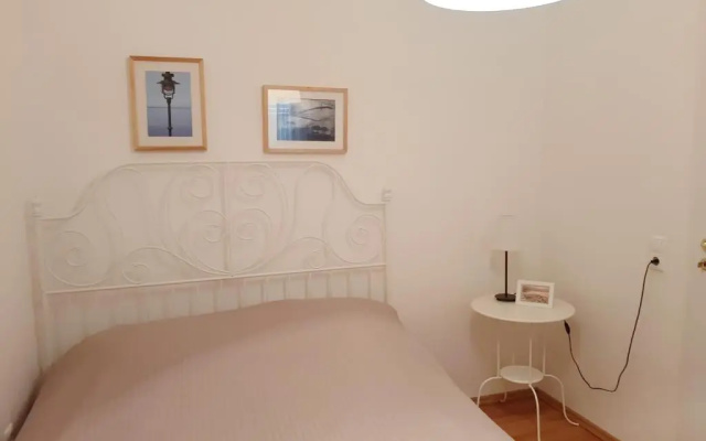 Apartments Trstenica