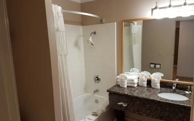 Ramada Inn Olive Tree