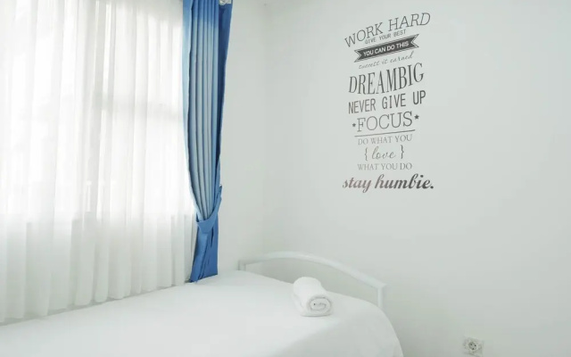 Luxurious 2Br Apartment at Belmont Residence
