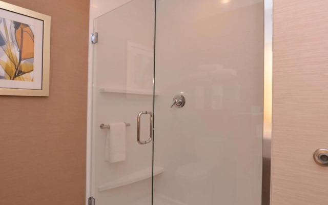 Fairfield Inn & Suites Fremont