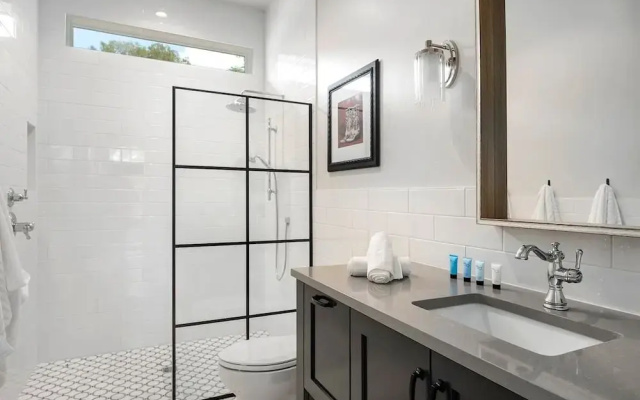 The Stables Suite Two