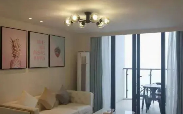 Hampton Holiday Apartment