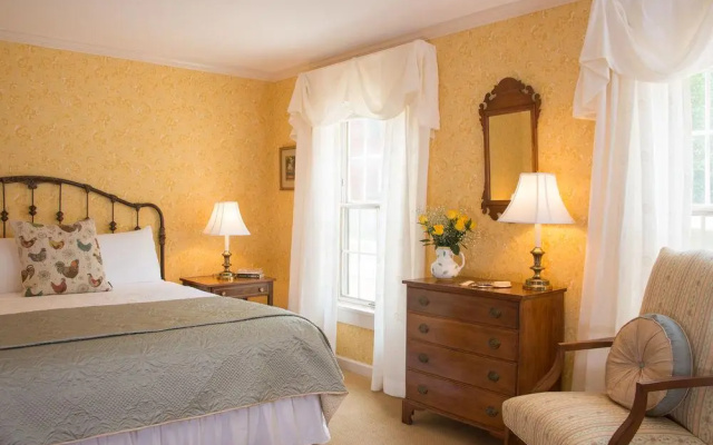 Deerfield Inn