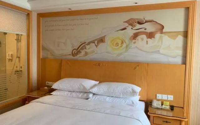 Vienna Hotel (Shenzhen Lilang Wanguocheng)