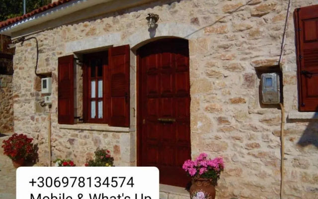Sponsor of the E4 Peloponnese Trail