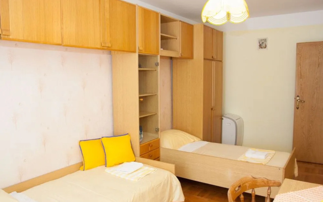 Apartments Stifanic