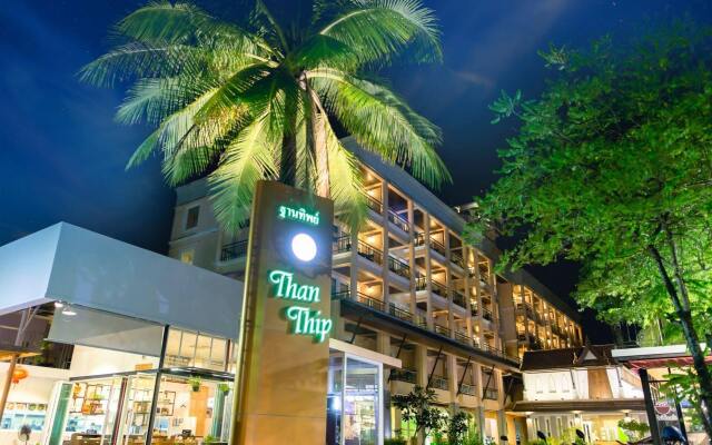 Отель Thanthip Beach Resort вид на фасад