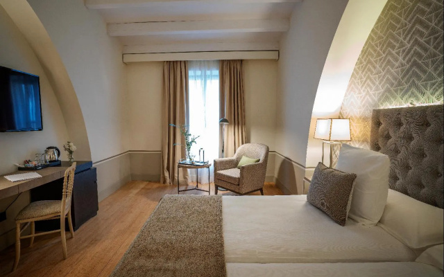 Hotel Hospes Palacio de Arenales & Spa