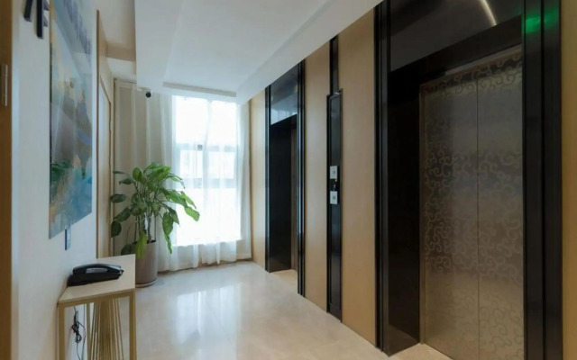 Kyriad Marvelous Hotel (Datong High-speed Railway Station & Fantawild Branch)