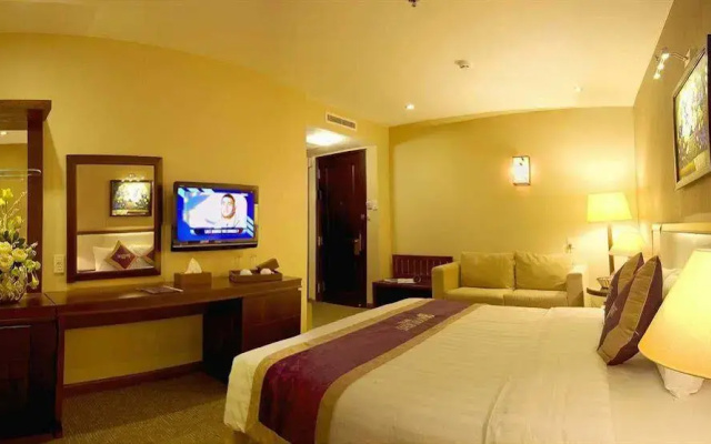Moonlight Hotel