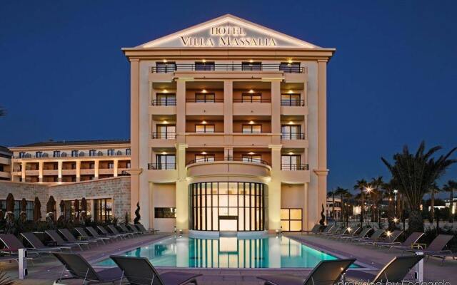 Отель Golden Tulip Villa Massalia вид на фасад