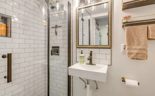 Charming Getaway < 1 Mi to Downtown Lambertville!
