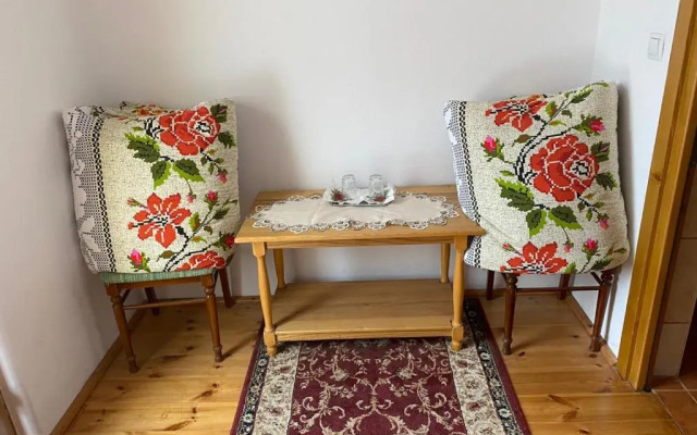 Camere de închiriat Floarea reginei