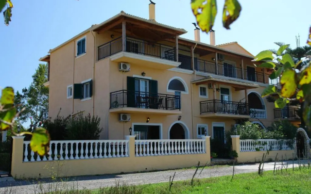 Nefeli Apartment 1st Floor