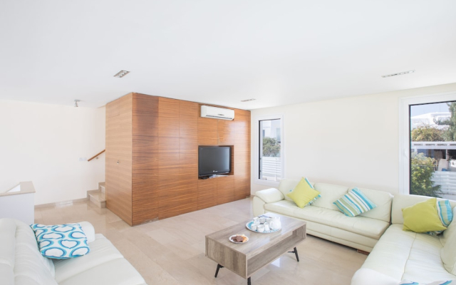 Protaras Holiday Villa Nv20