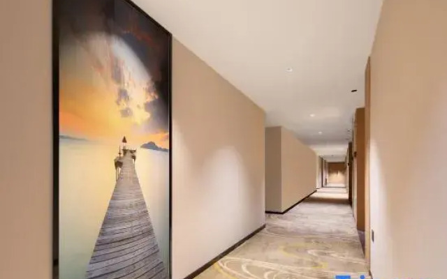 Zhiyu Residence Hotel (Wuhan Jianghan Road Pedestrian Street)