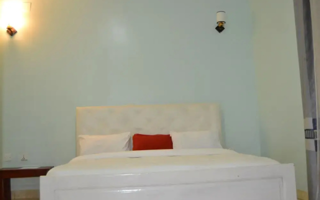 Comfort Hotel Ltd