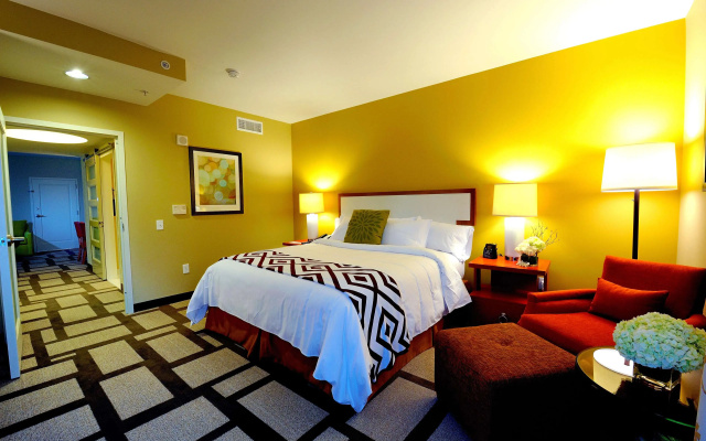 Embassy Suites Houston Downtown