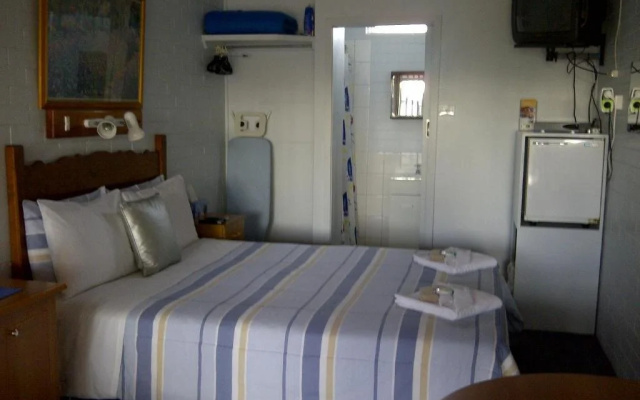 Stratford Motel