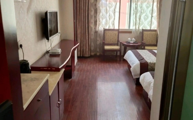 Huifeng Hotel