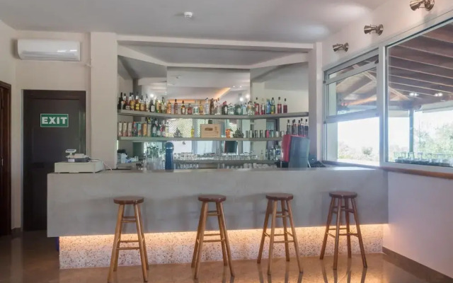 Gerakini Poolside Holiday Apartment