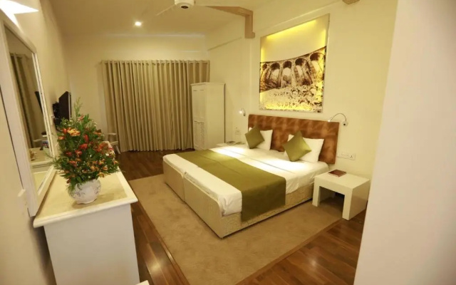 Orient Hotel