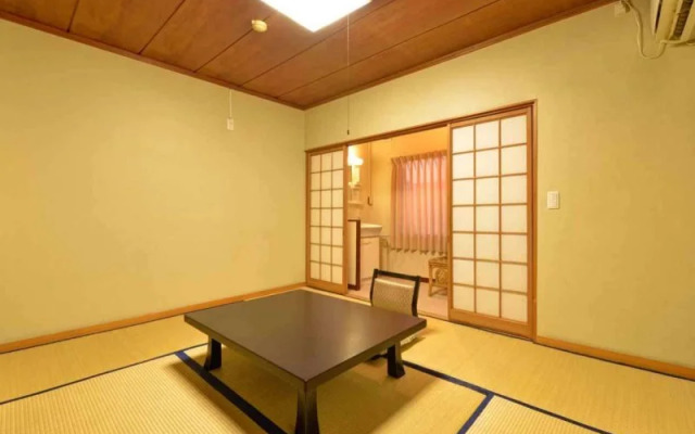 Ryokan Sakanaya Honten