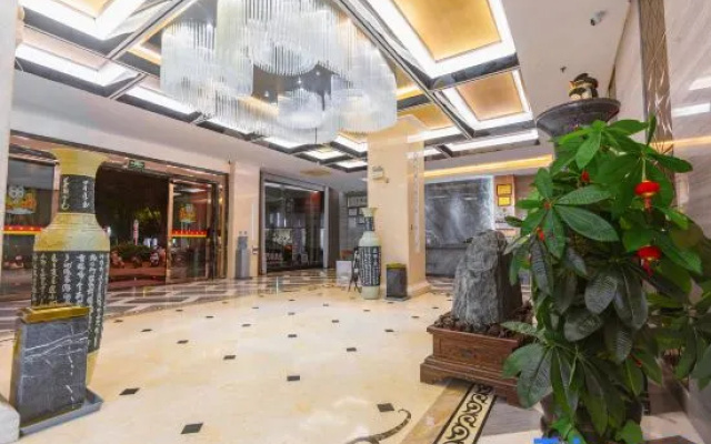Yuekelai Hotel Ruili