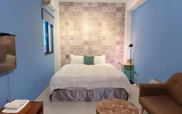 J Railway B&B