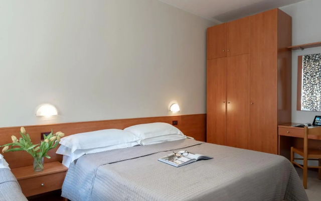 Hotel Pierre