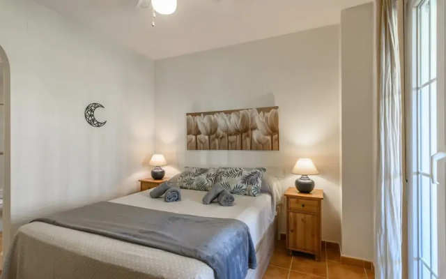 Cozy Isla Canela Home for 5 Guests