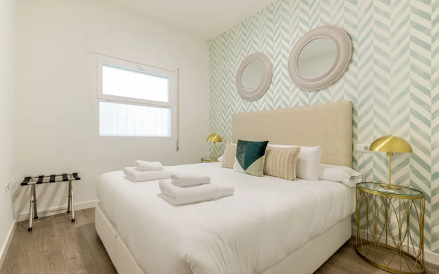 Thyssen Boutique Apartments Caleta Homes
