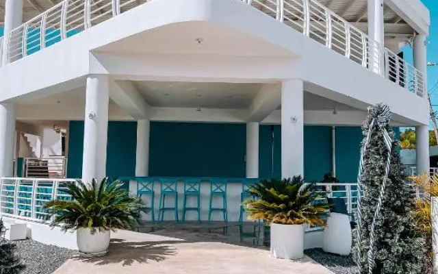 Aqua Marina Beach Club