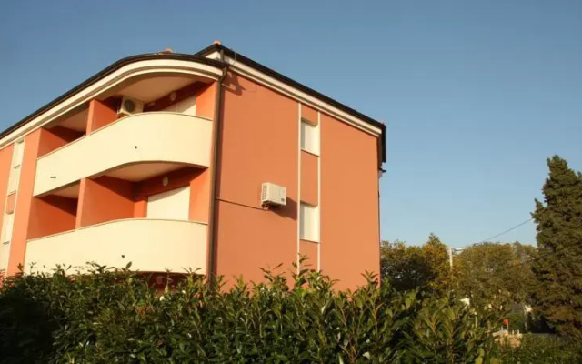 Apartments Laura