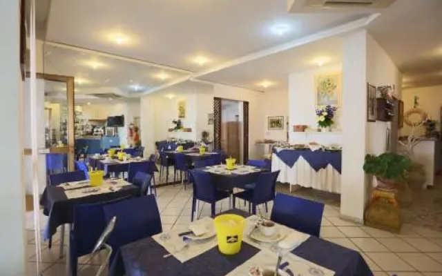 Hotel Domus Mea